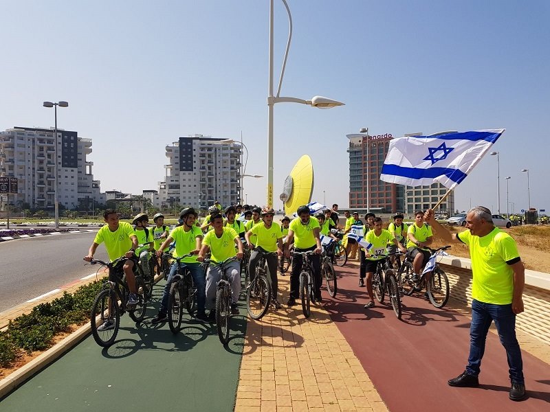 רוכבים לזכר הנופלים