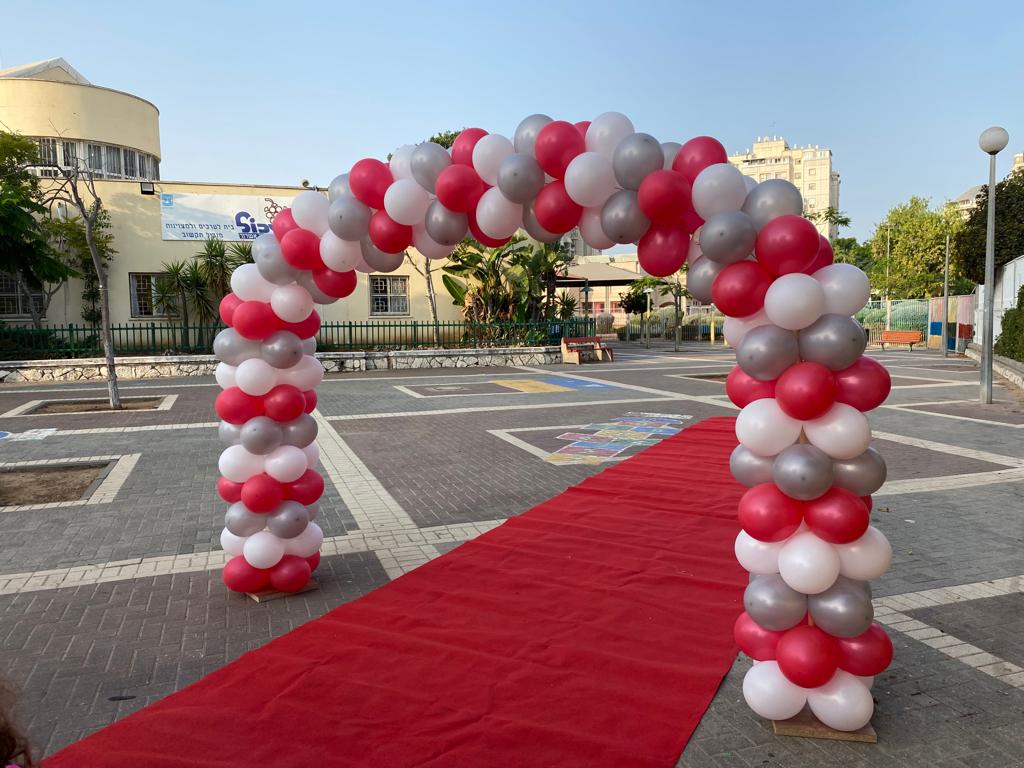 ילדי אשדוד חוזרים אל ספסל הלימודים. צילום: עופר אשטוקר