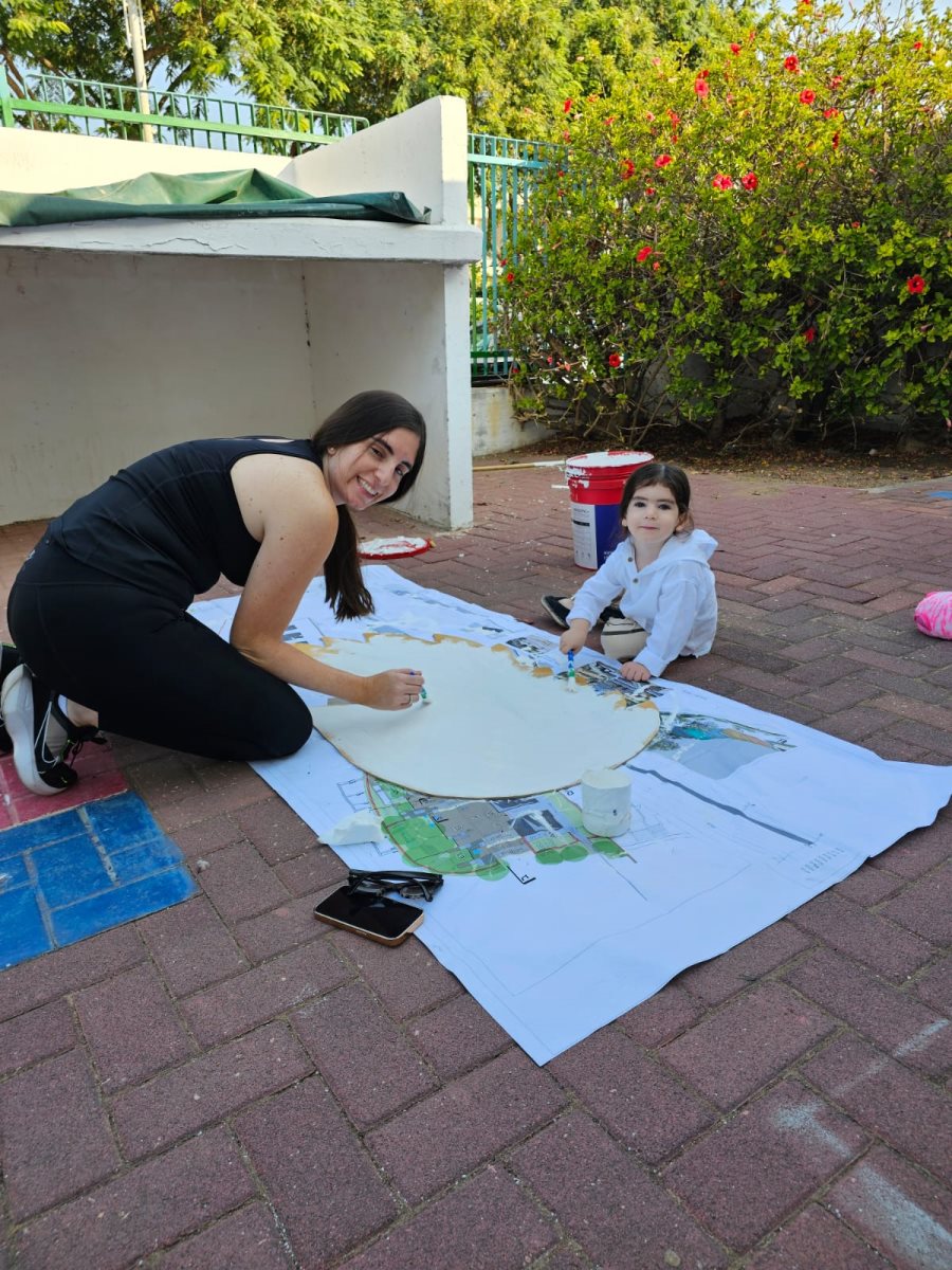 כנפיים של בובה מעון סביונים אשדוד, יח"צ