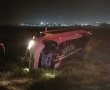 הלילה: רכב הסעות התהפך ביציאה הצפונית של אשדוד