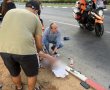 ראש העיר העניק סיוע ראשוני להולכת רגל שנפגעה בתאונת דרכים קשה באשדוד